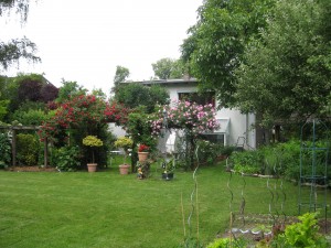 2 Zi. Ferienwohnung mit Gartennutzung, Kinder bis 10 J. frei, Hunde erlaubt